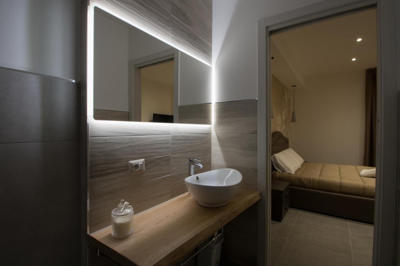 Barrile'S Hotell Olbia Exteriör bild